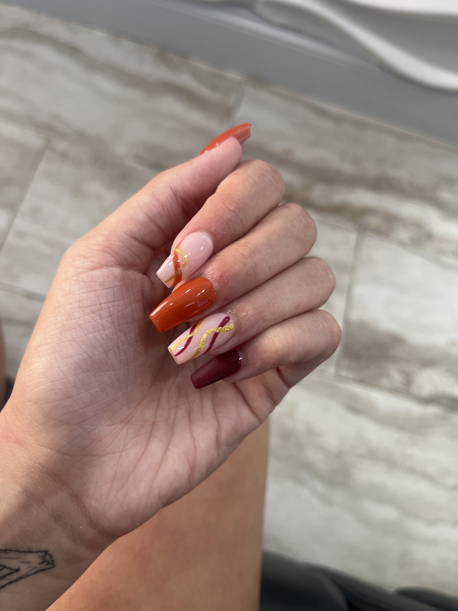 MV Nails nail photo 4